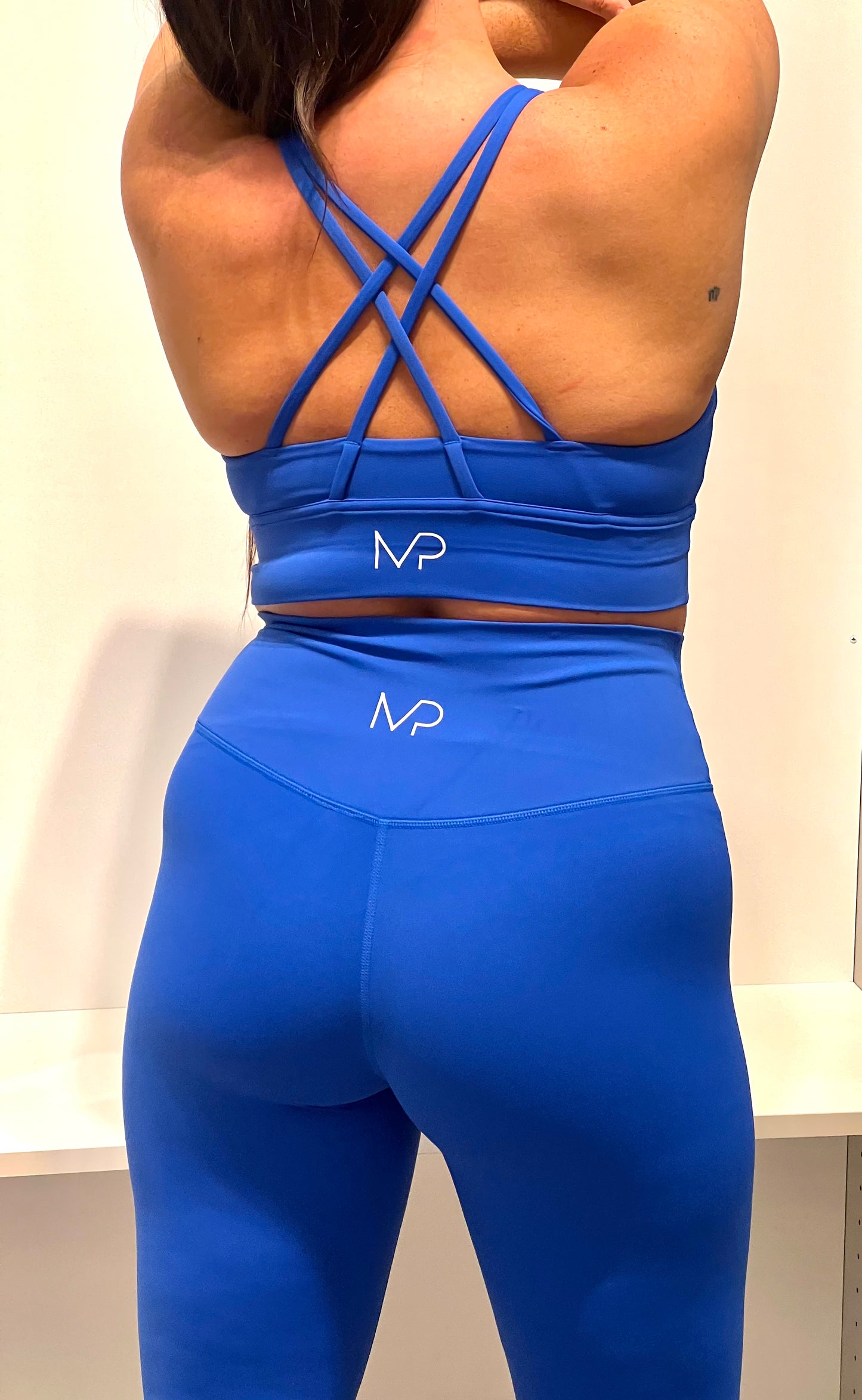 Top de sport LOVELY ROYALE